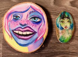 The Art Sherpa painting Sherpa Girl Faces on wooden 5 in round and 2 x 3 w/free gift with purchase