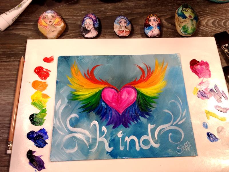 Paint a rainbow abstract painting on a heart shaped canvas – Mont Marte